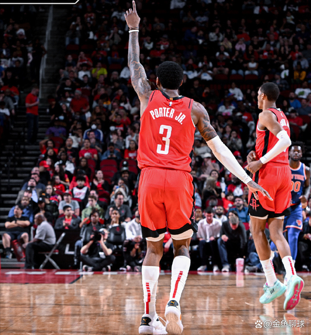 瓜达拉哈拉教练团队再次调整战术，效果显著