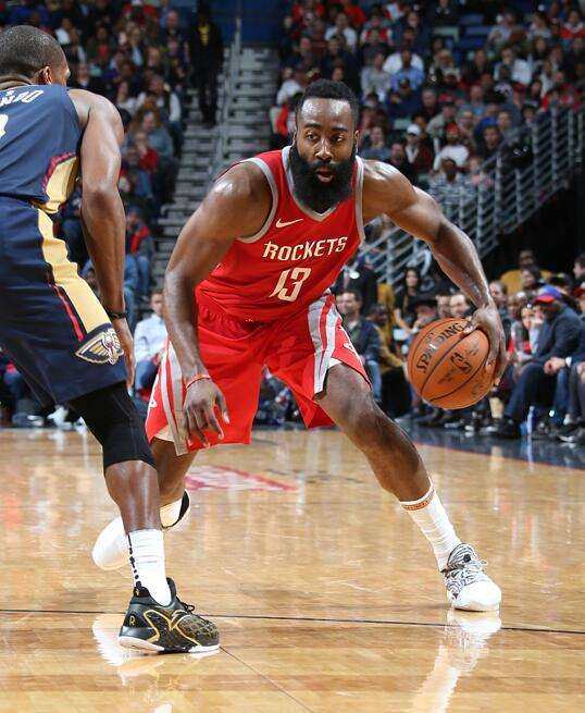 鹈鹕双塔合体防守稳健反击打法(鹈鹕队伍) 鹈鹕双塔合体防守稳健反击打法(鹈鹕队伍)